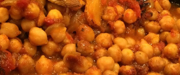 Slow Cooker Chana Masala (Indian chickpea curry)