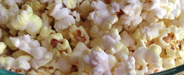 Back To School: The Best “Buttery” Popcorn Ever For Snack Time