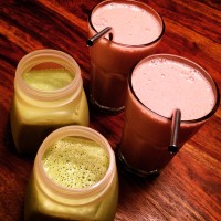 Family Smoothies With Frozen Nectarines & Pumpkin Pie Spice