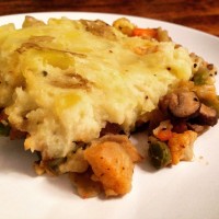 Thanksgiving Edition: Thyme For Vegetarian Shepherd’s Pie